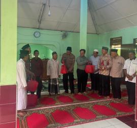 Forkopimkap Karangmojo Hadirkan Kepedulian di Hari yang Mulia